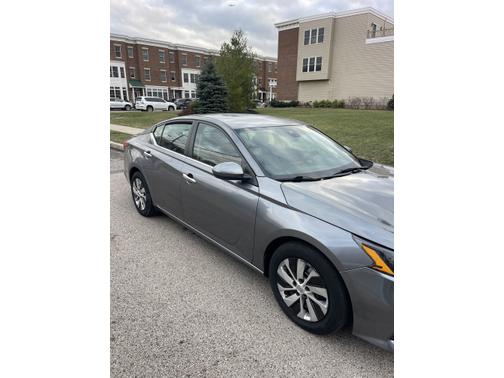 2022 Nissan Altima 2.5 S