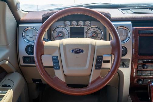 White 2010 Ford F-150 Lariat SuperCrew