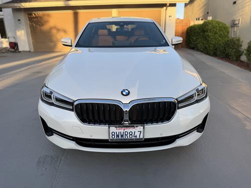 White 2021 BMW 530e Base