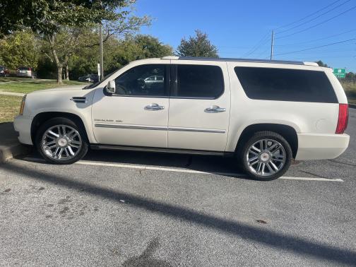 2012 Cadillac Escalade ESV Platinum Edition