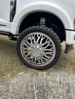 2024 Ford F-450 Limited