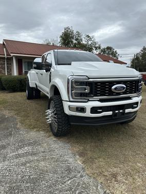 2024 Ford F-450 Limited