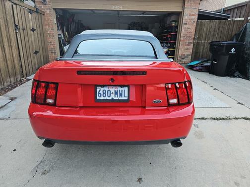 2004 Ford Mustang SVT Cobra