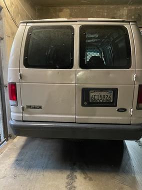 1999 Ford E250 Base