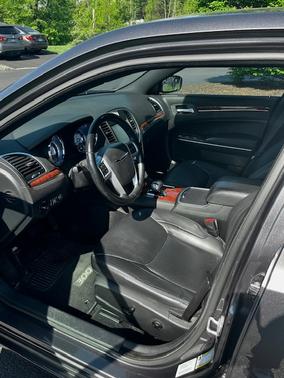 2014 Chrysler 300 Base