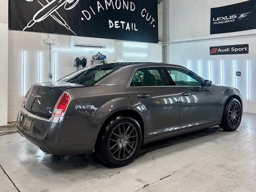 2014 Chrysler 300 Base