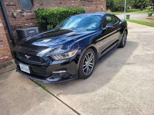 2017 Ford Mustang GT