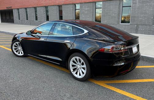 Black 2016 Tesla Model S 75D
