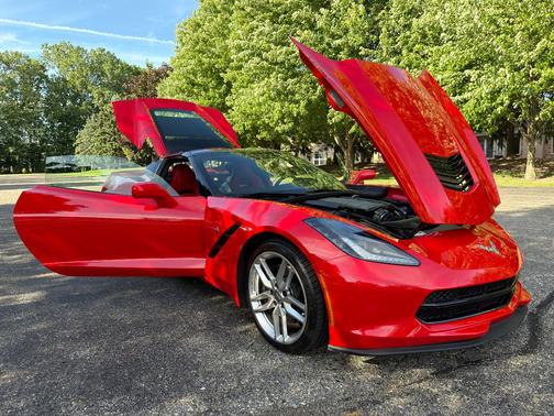 Red 2014 Chevrolet Corvette Stingray Z51