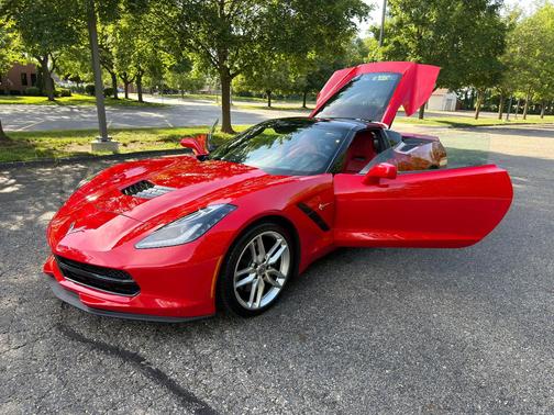 Red 2014 Chevrolet Corvette Stingray Z51