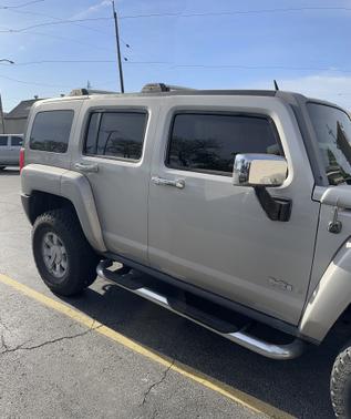 2006 Hummer H3 Base