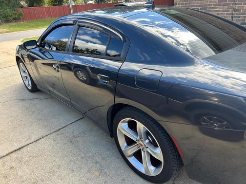 Gray 2018 Dodge Charger SXT Plus