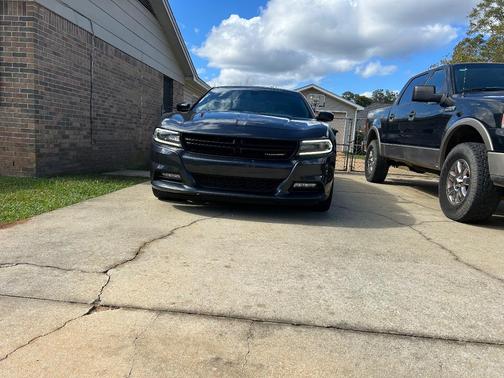 Gray 2018 Dodge Charger SXT Plus