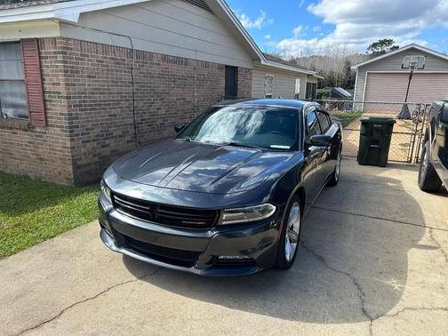 Gray 2018 Dodge Charger SXT Plus