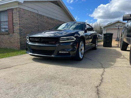 Gray 2018 Dodge Charger SXT Plus