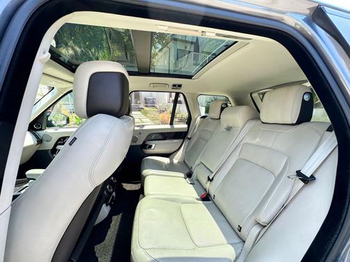 2019 Land Rover Range Rover 3.0L V6 Supercharged HSE