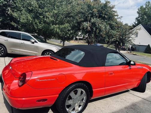 2002 Ford Thunderbird Premium