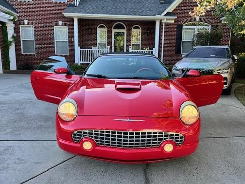 2002 Ford Thunderbird Premium