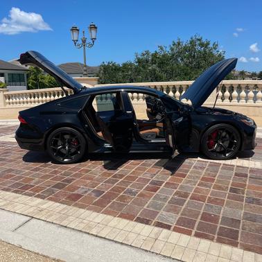 Black 2025 Audi RS 7 performance 4.0