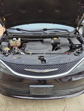 2017 Chrysler Pacifica Touring