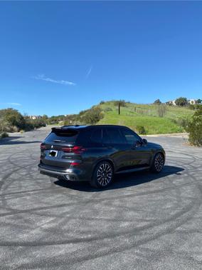 Black 2026 BMW X5 xDrive40i
