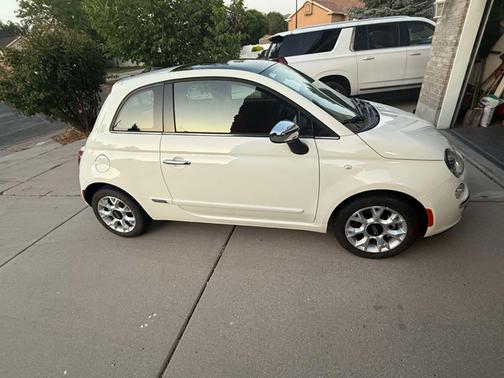 2017 FIAT 500 Lounge