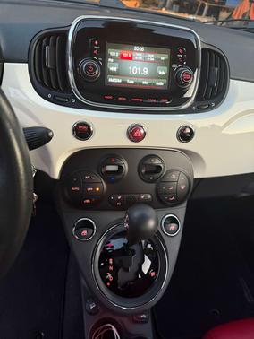 2017 FIAT 500 Lounge