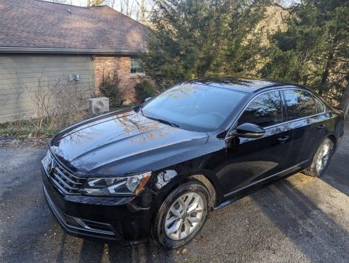 2016 Volkswagen Passat 1.8T S