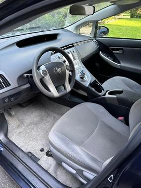 Blue 2015 Toyota Prius Three