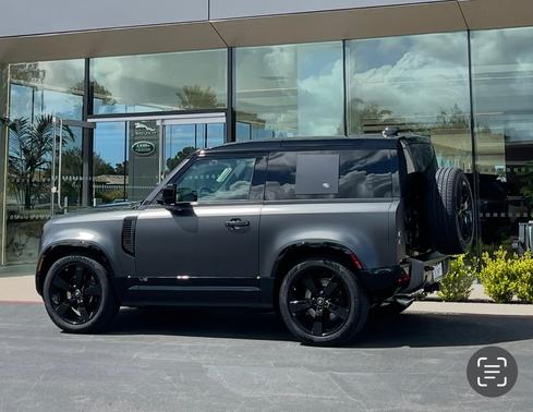 2023 Land Rover Defender Carpathian Edition