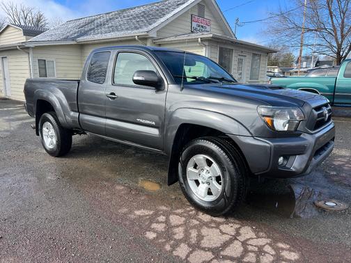 Gray 2012 Toyota Tacoma Base