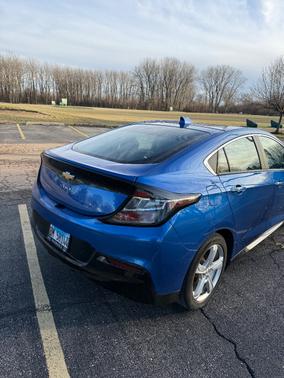 2018 Chevrolet Volt LT