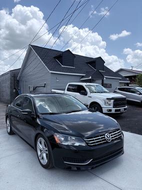 2014 Volkswagen Passat 2.0L DSG TDI SE w/Sunroof & Nav