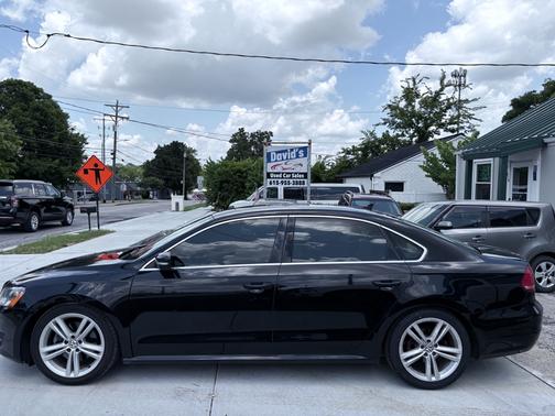 2014 Volkswagen Passat 2.0L DSG TDI SE w/Sunroof & Nav