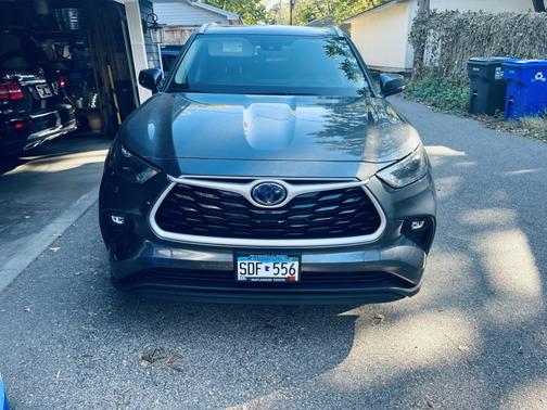 2022 Toyota Highlander Hybrid XLE