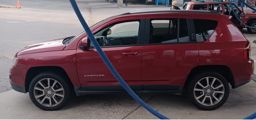 Red 2016 Jeep Compass Latitude
