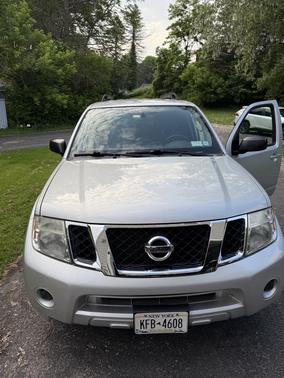 2012 Nissan Pathfinder S