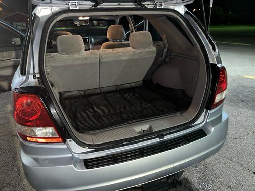 Blue 2006 Kia Sorento LX