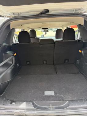 White 2015 Jeep Cherokee Sport