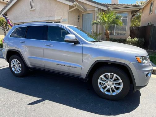 2021 Jeep Grand Cherokee Laredo