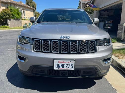 2021 Jeep Grand Cherokee Laredo