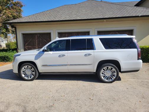 2016 Cadillac Escalade ESV Platinum
