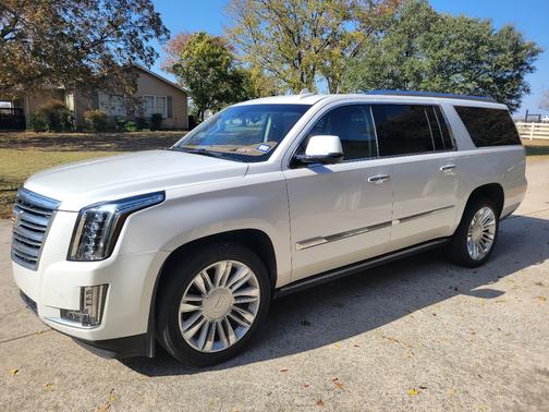 2016 Cadillac Escalade ESV Platinum