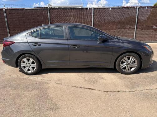 Silver 2020 Hyundai ELANTRA SEL