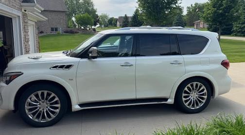 2015 INFINITI QX80 Base