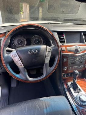 2015 INFINITI QX80 Base