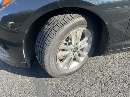 2017 Hyundai SONATA Base