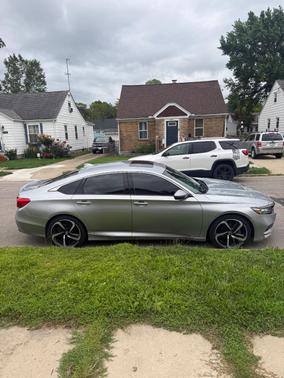 Silver 2018 Honda Accord Sport 2.0T