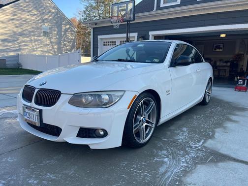 White 2011 BMW 335 is