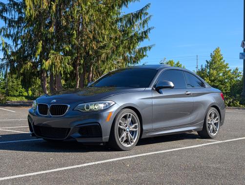 2015 BMW M235 i